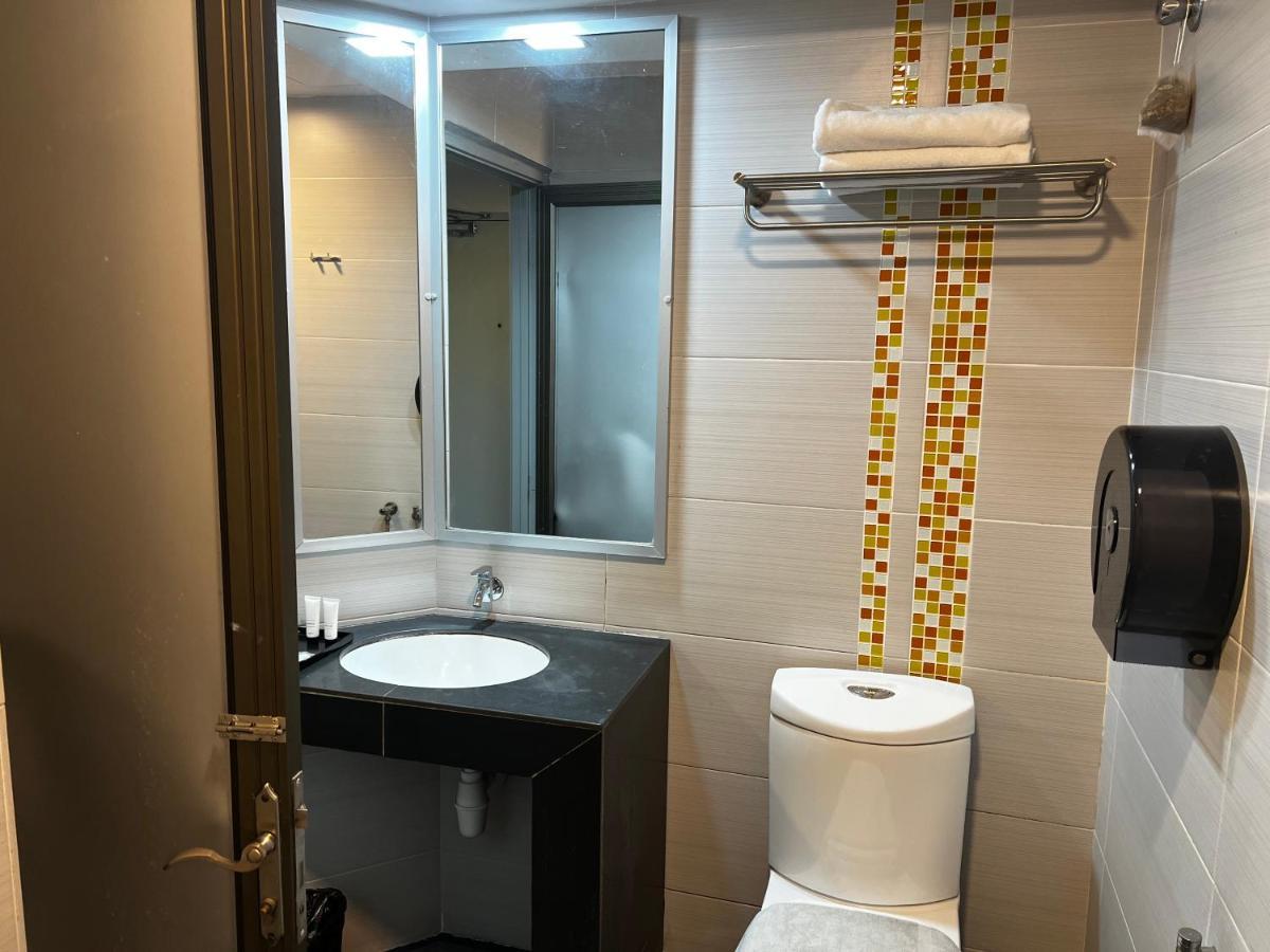 Signature Hotel Kuantan Ngoại thất bức ảnh