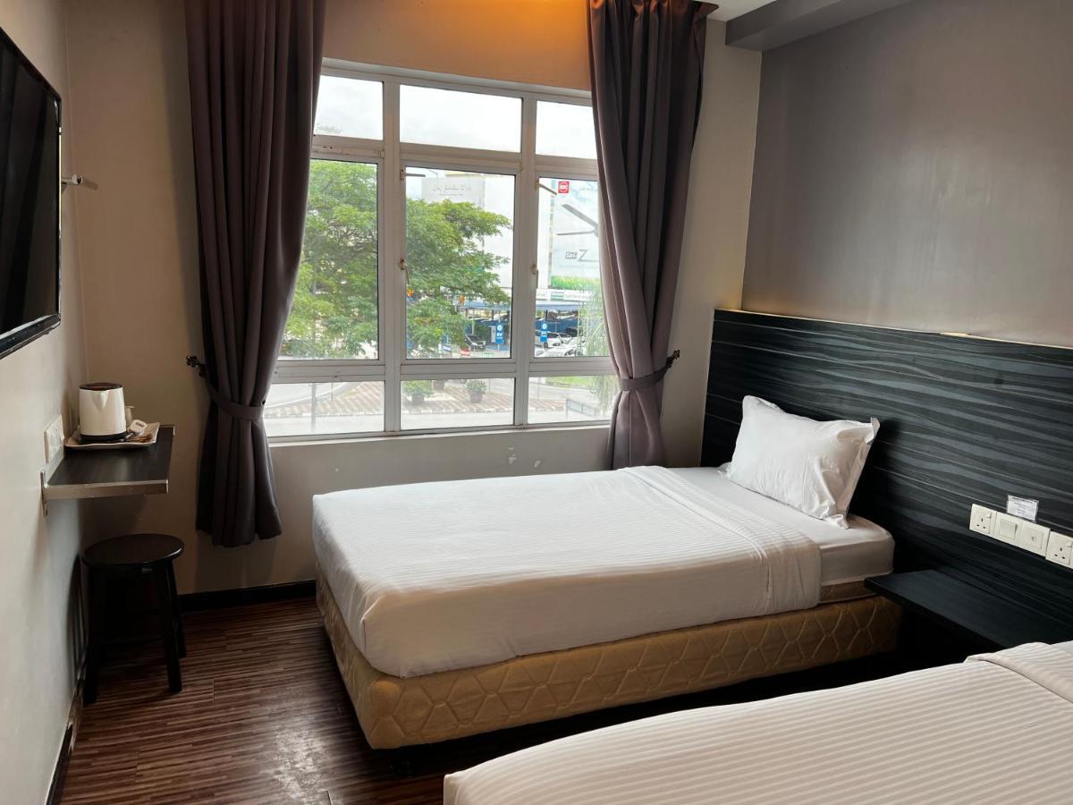 Signature Hotel Kuantan Ngoại thất bức ảnh