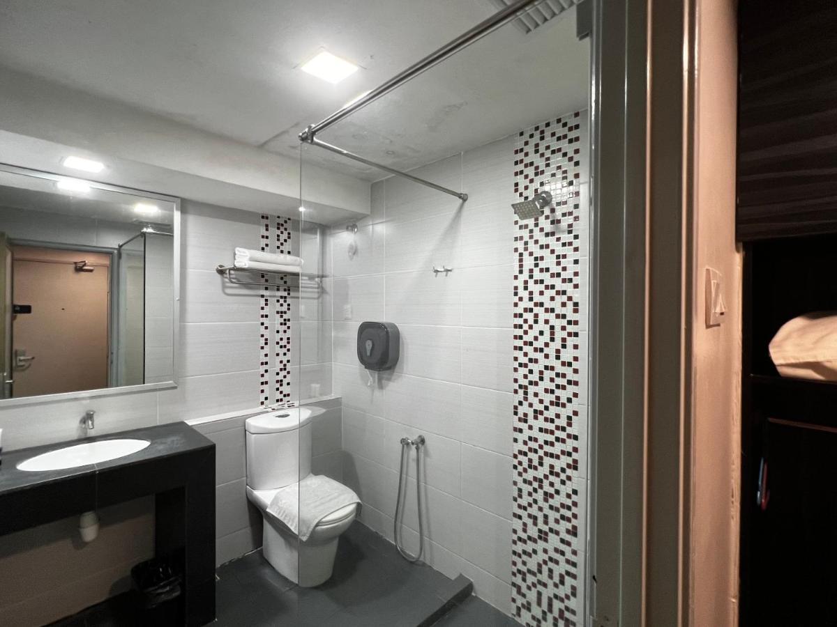Signature Hotel Kuantan Ngoại thất bức ảnh
