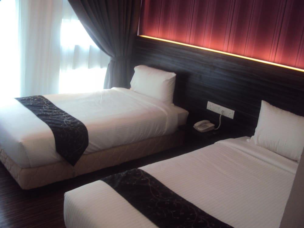 Signature Hotel Kuantan Ngoại thất bức ảnh