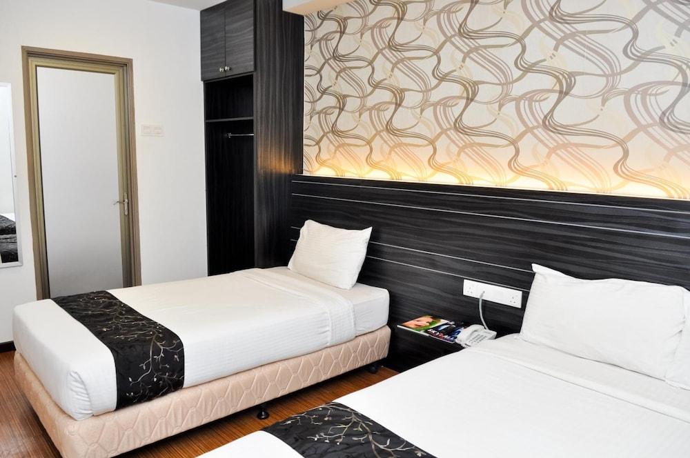 Signature Hotel Kuantan Ngoại thất bức ảnh