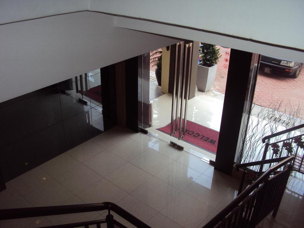Signature Hotel Kuantan Ngoại thất bức ảnh