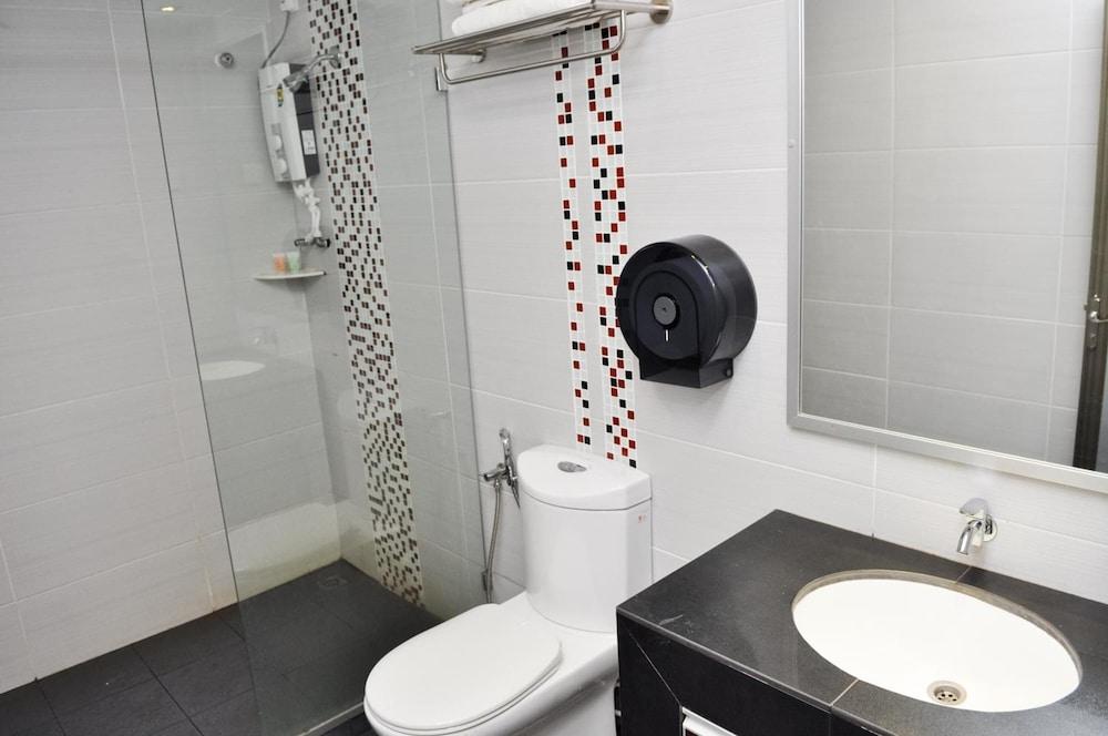 Signature Hotel Kuantan Ngoại thất bức ảnh