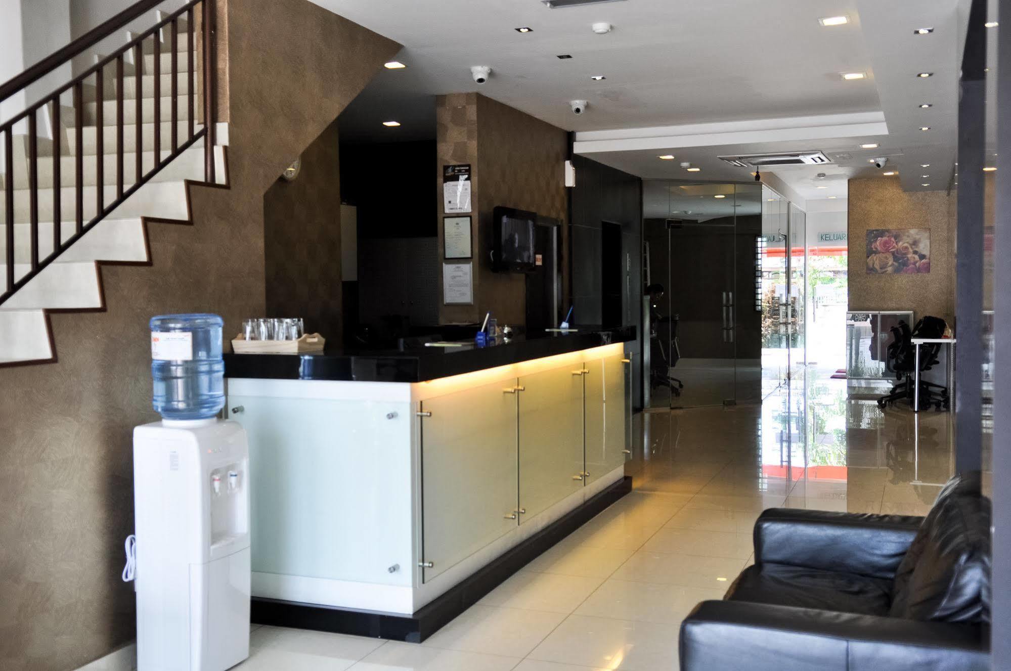 Signature Hotel Kuantan Ngoại thất bức ảnh