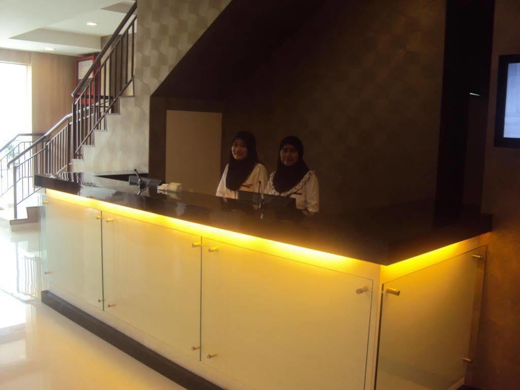 Signature Hotel Kuantan Ngoại thất bức ảnh